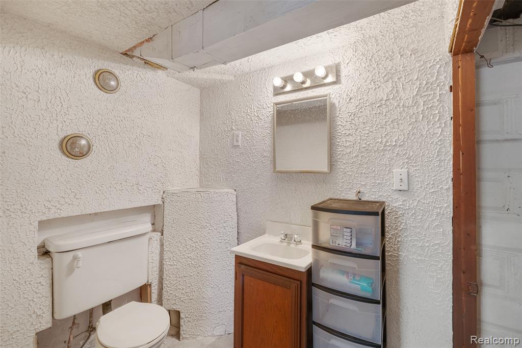 9669 Dixie Highway Property Photo 49