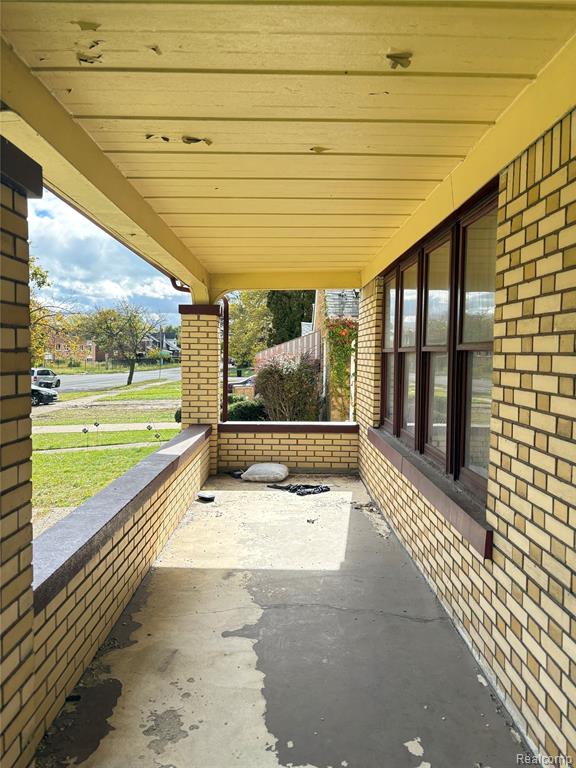 5235 Chalmers Street Property Photo 9