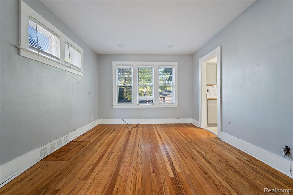 18096 Joann Street Property Photo 8