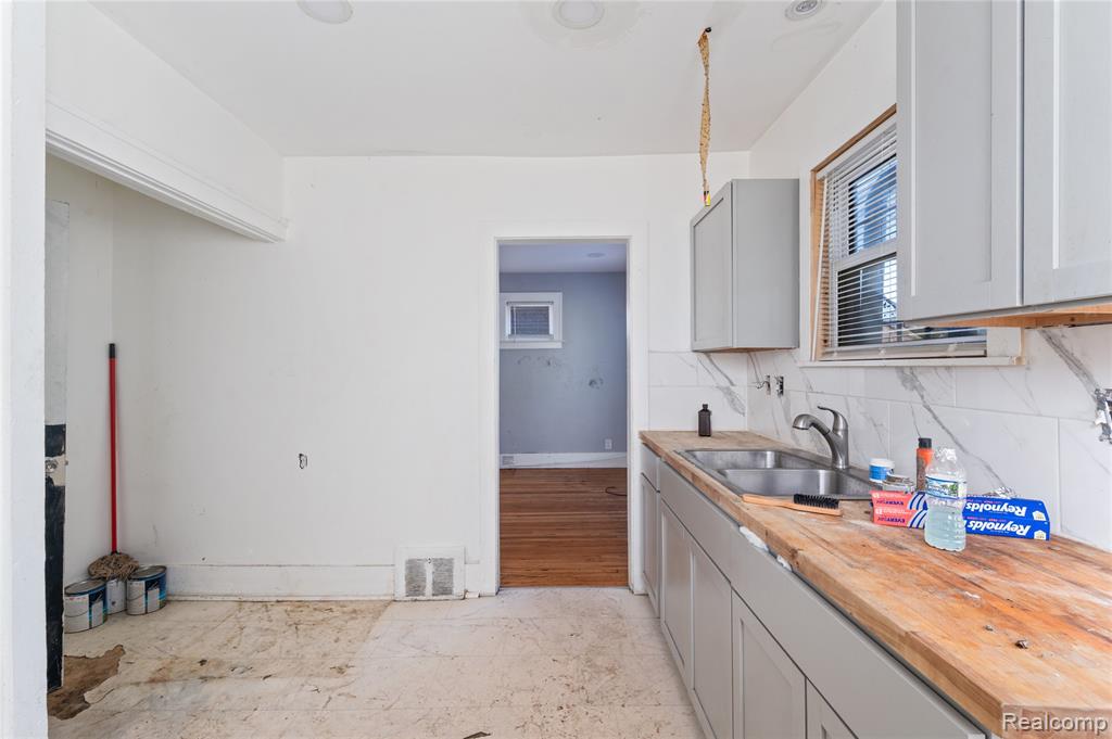 18096 Joann Street Property Photo 13