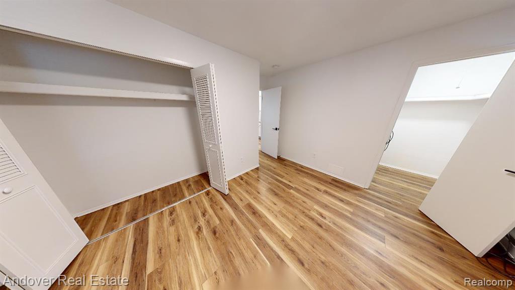 520 S Adams Road Property Photo 11
