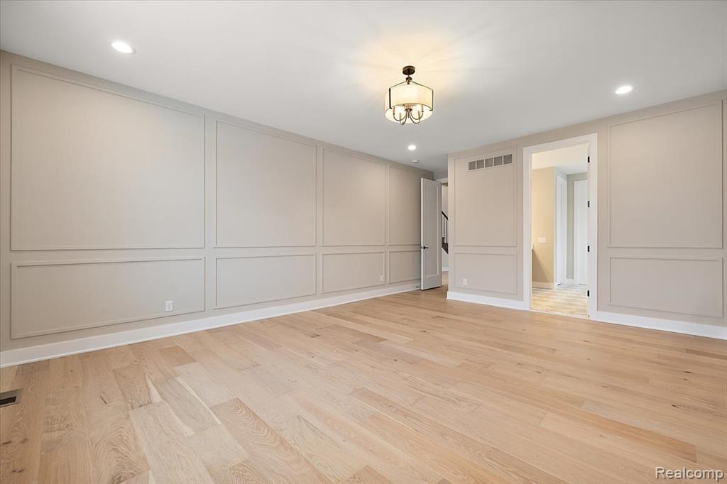 53650 Romeo Plank Road Property Photo 23