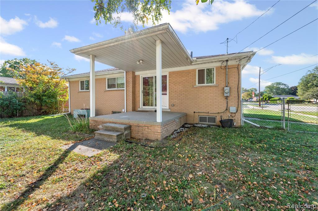 24544 Patricia Avenue Property Photo 25