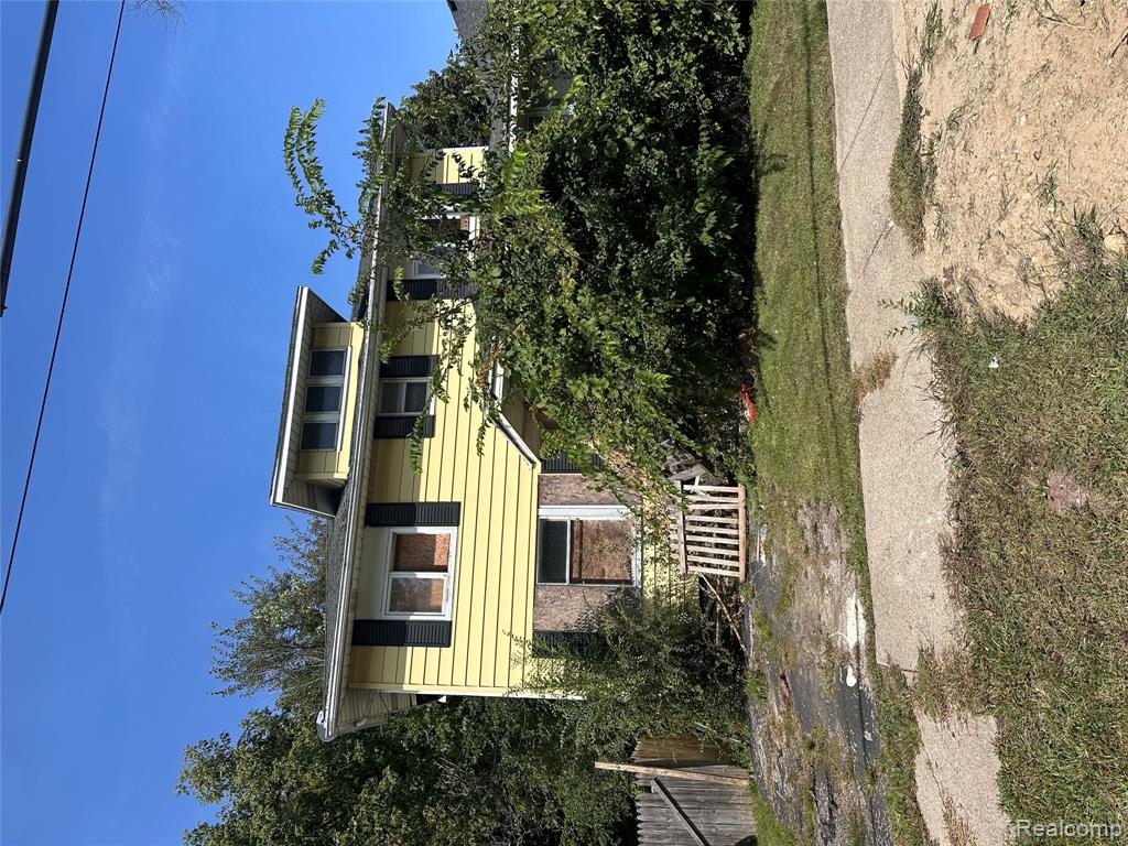 1805 Bennett Avenue Property Photo 1