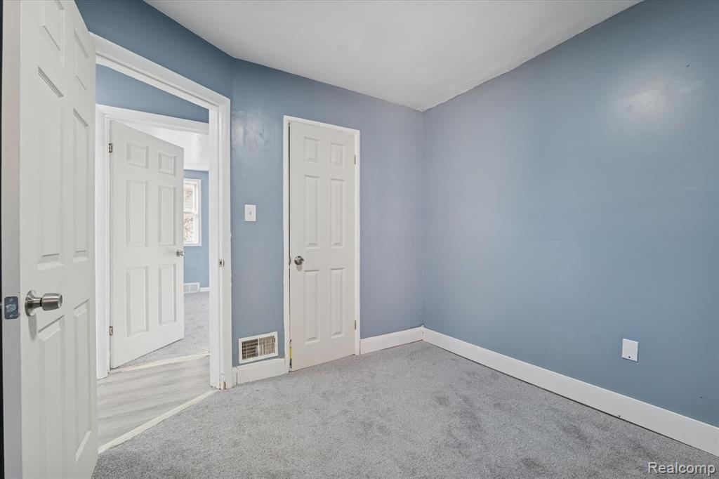 20107 Southfield Road Property Photo 23