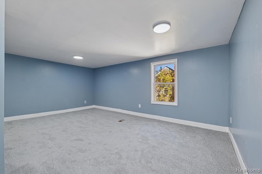 20107 Southfield Road Property Photo 30