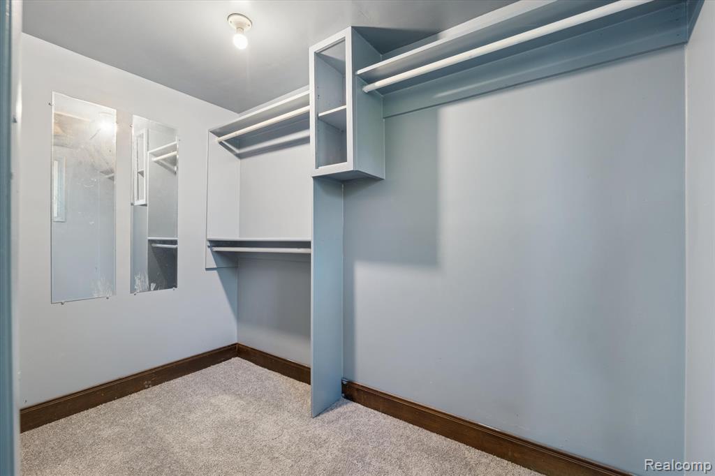 20107 Southfield Road Property Photo 34