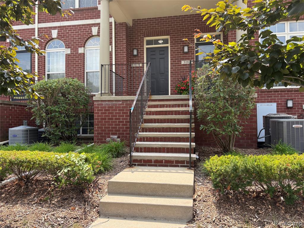 3178 Camden Drive Property Photo 1