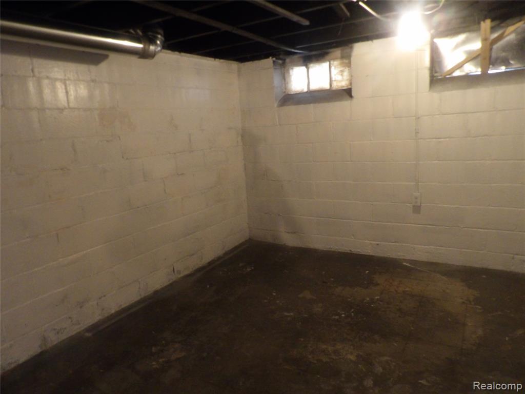 11035 Portlance Street Property Photo 7