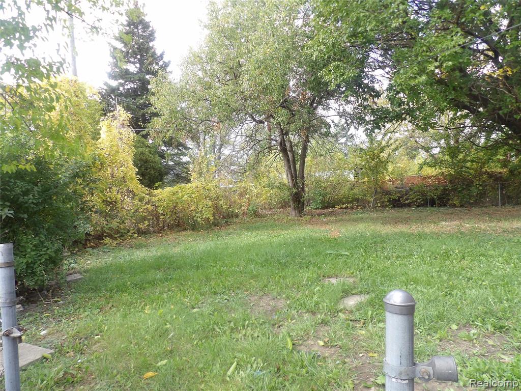 11035 Portlance Street Property Photo 9