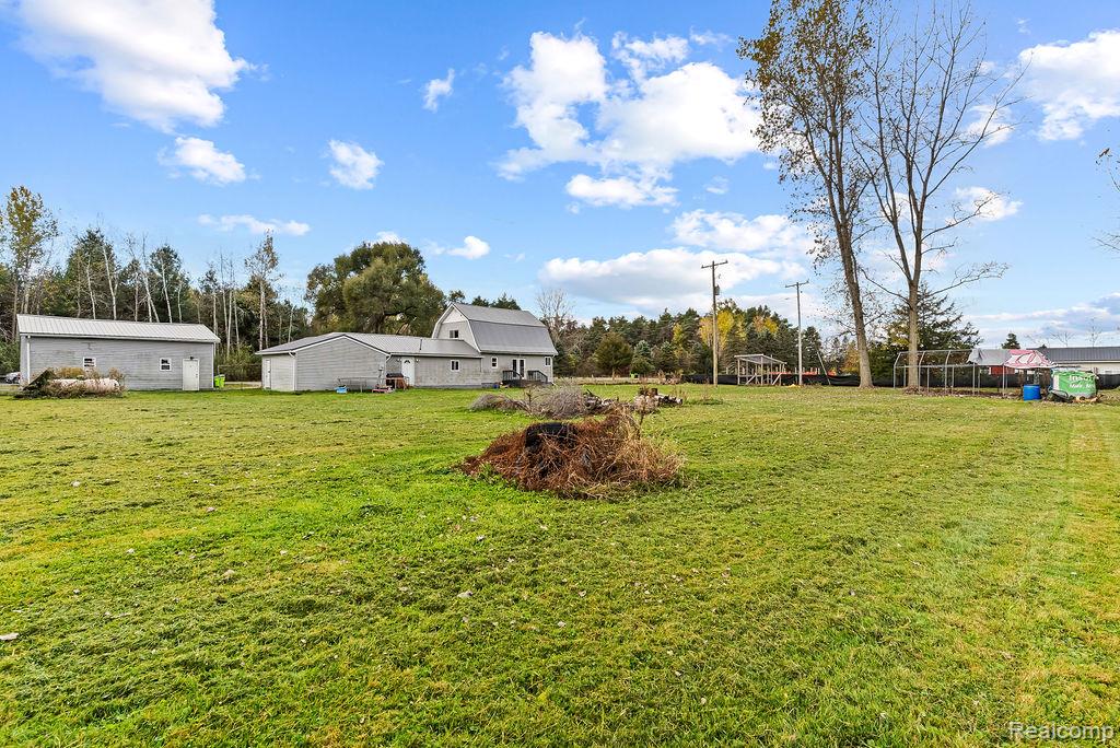 4576 W Baker Road Property Photo 8