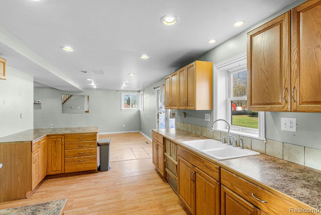 4576 W Baker Road Property Photo 17