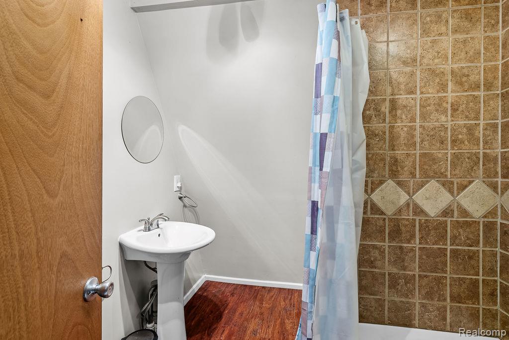 4576 W Baker Road Property Photo 29