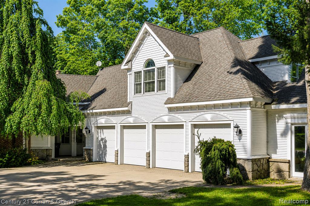 3063 Red Pine Point Drive Property Photo 21