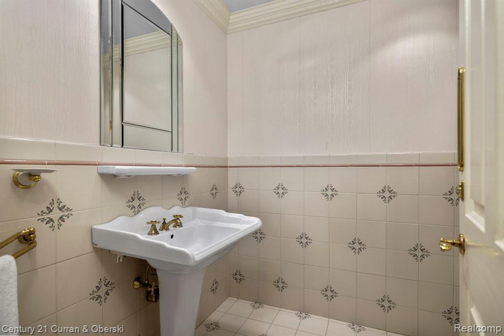 3063 Red Pine Point Drive Property Photo 69