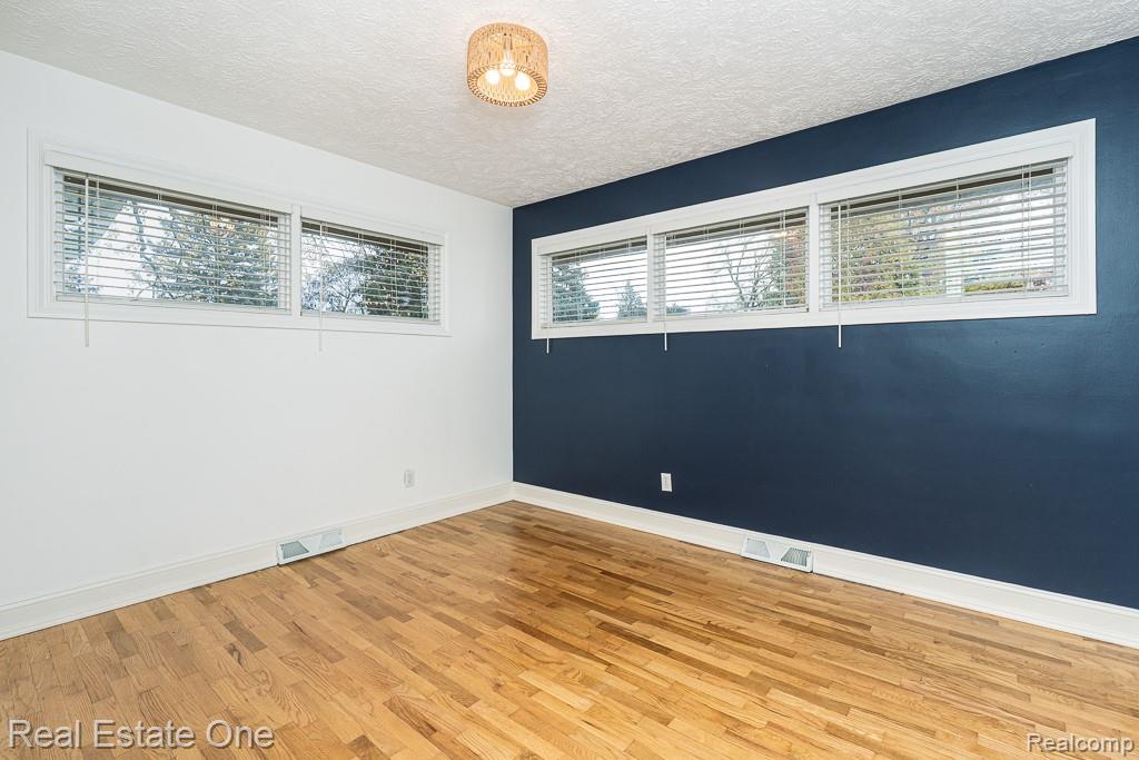 509 Walbridge Drive Property Photo 17