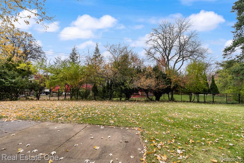 509 Walbridge Drive Property Photo 60