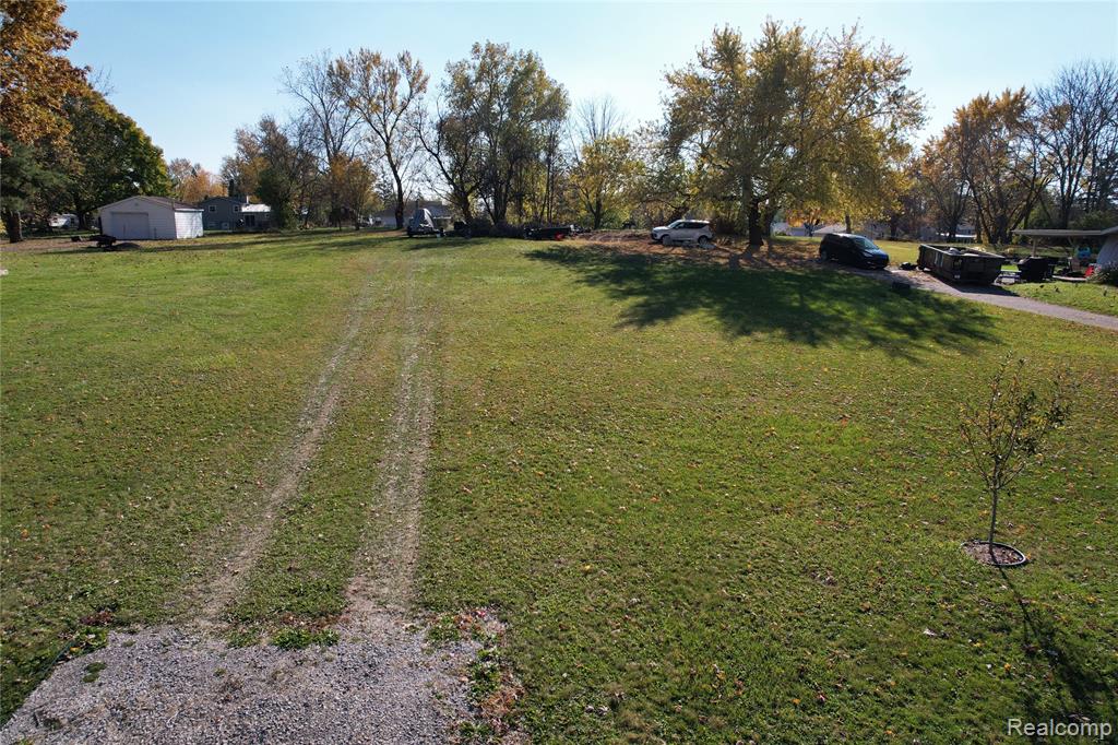 1070 Grand Blanc Road