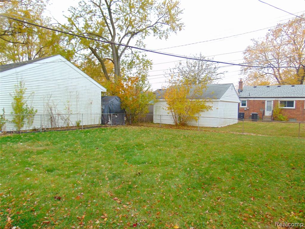 11201 Haller Street Property Photo 6