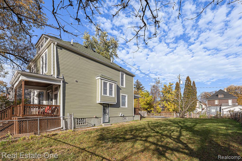 2532 Canton Street Property Photo 24