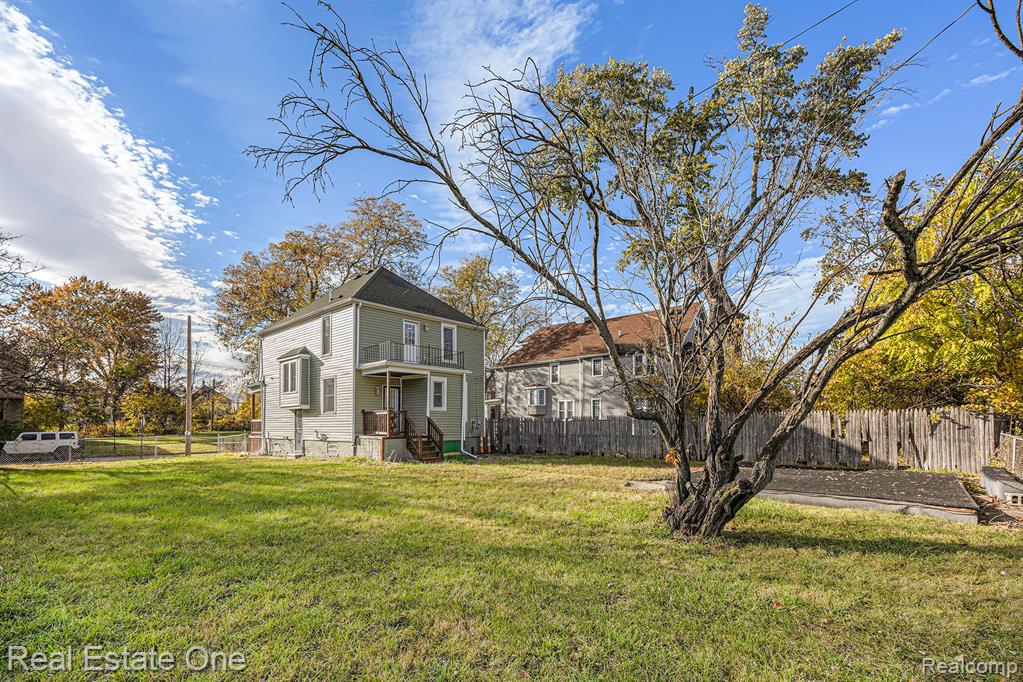 2532 Canton Street Property Photo 25