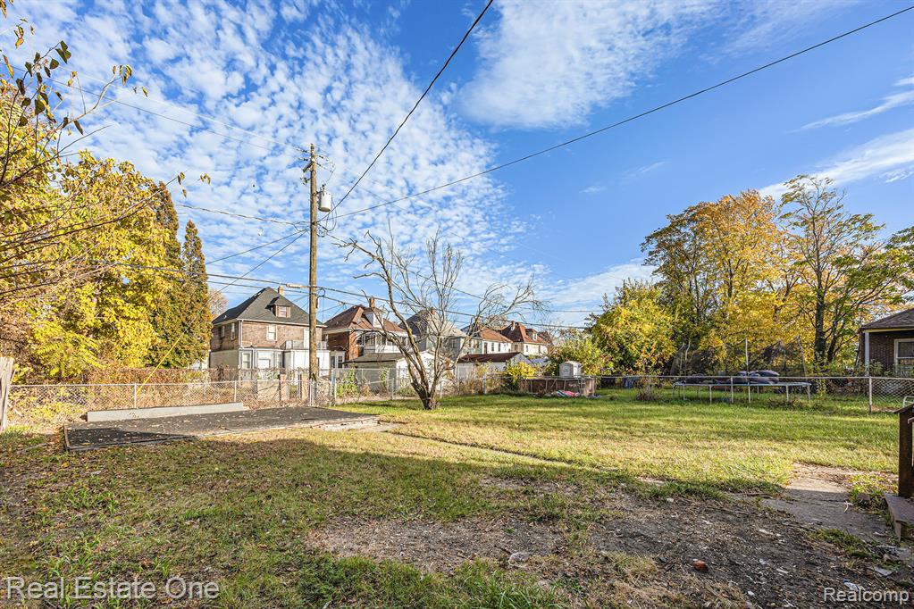 2532 Canton Street Property Photo 26