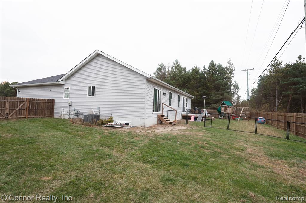 2007 Edward Lane Property Photo 27