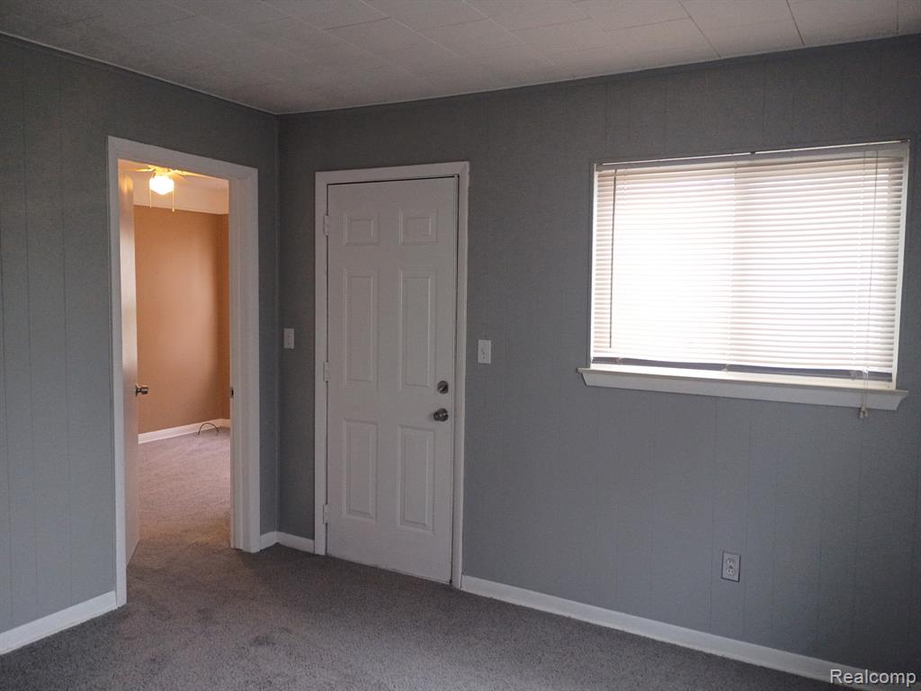 9251 Plainview Property Photo 15