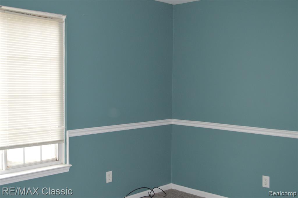 40433 Bluesprings Court Property Photo 8