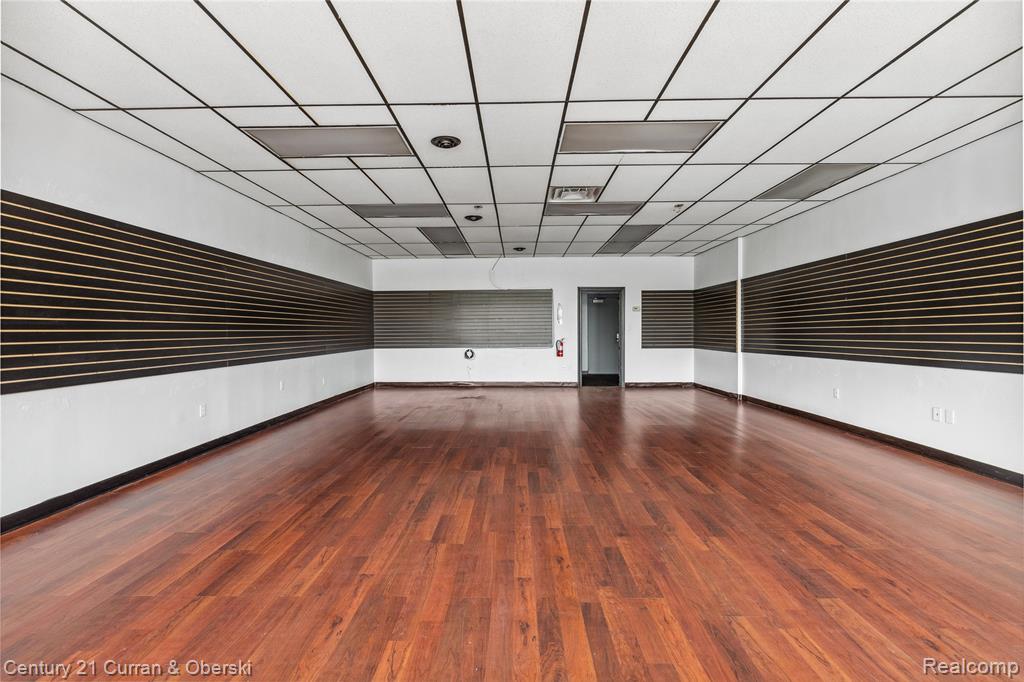 18708 Eureka Property Photo 7