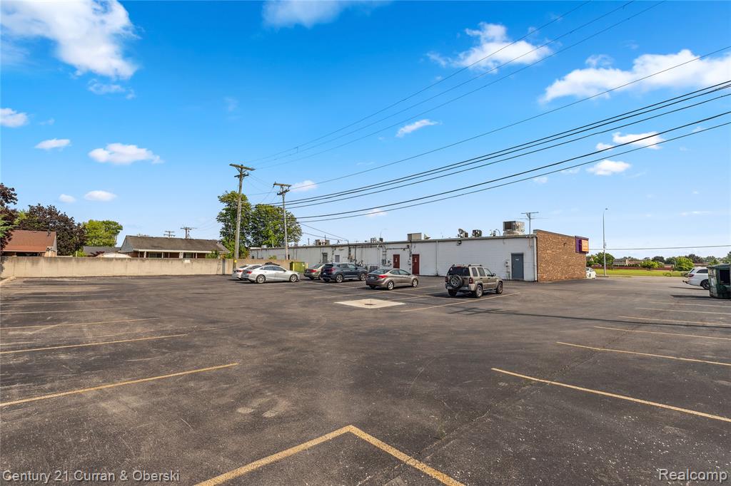 18708 Eureka Property Photo 15