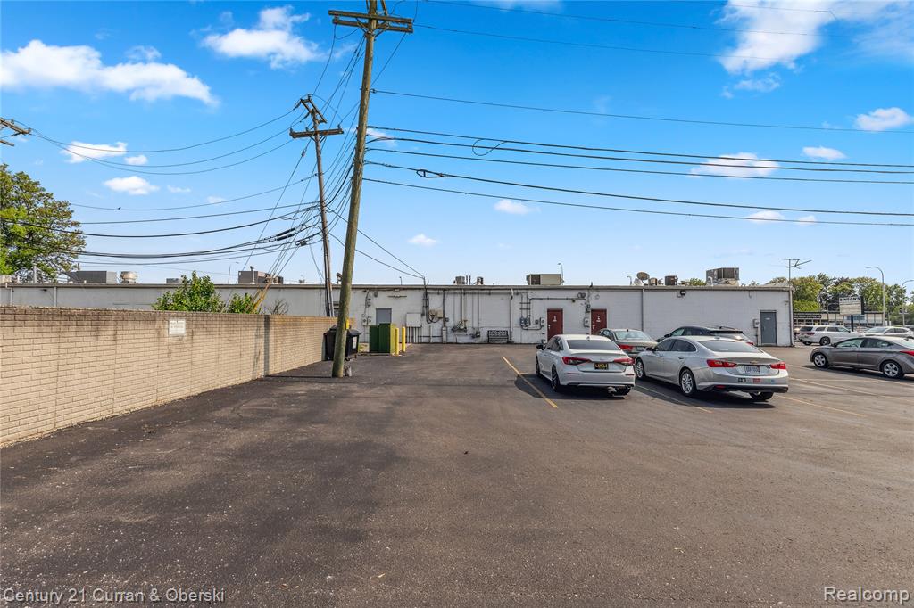 18708 Eureka Property Photo 16