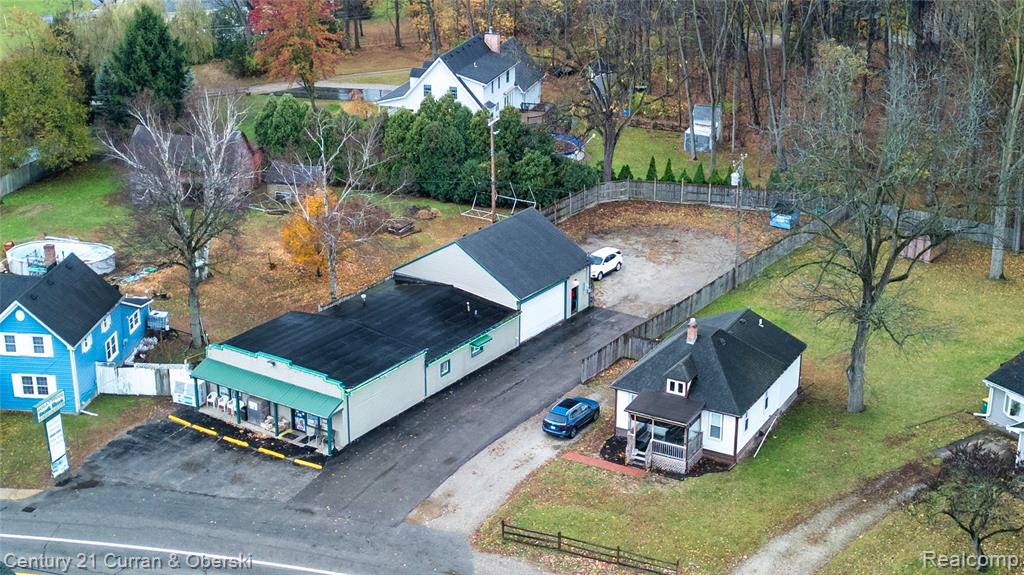 27996 Waltz Road Property Photo 8