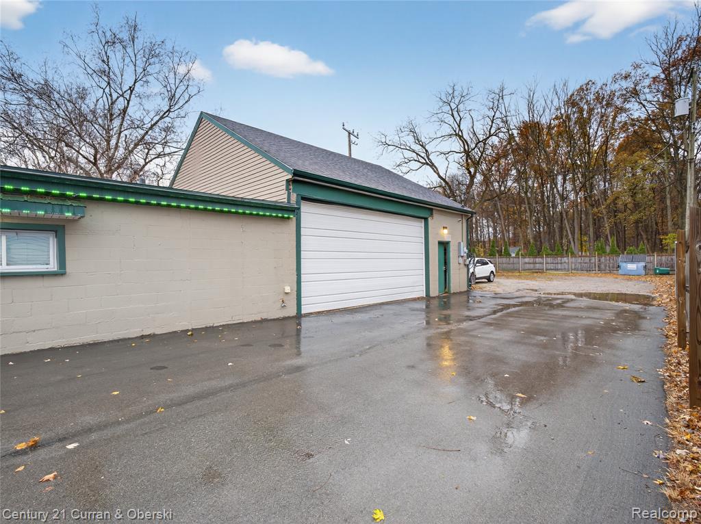27996 Waltz Road Property Photo 36