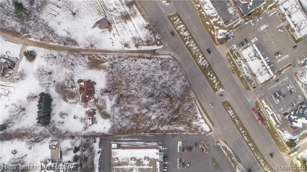 00 Berkshire Property Photo 2