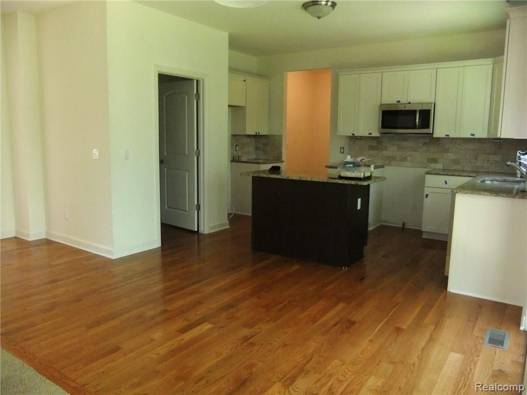 48945 Tuscan Hills Property Photo 10