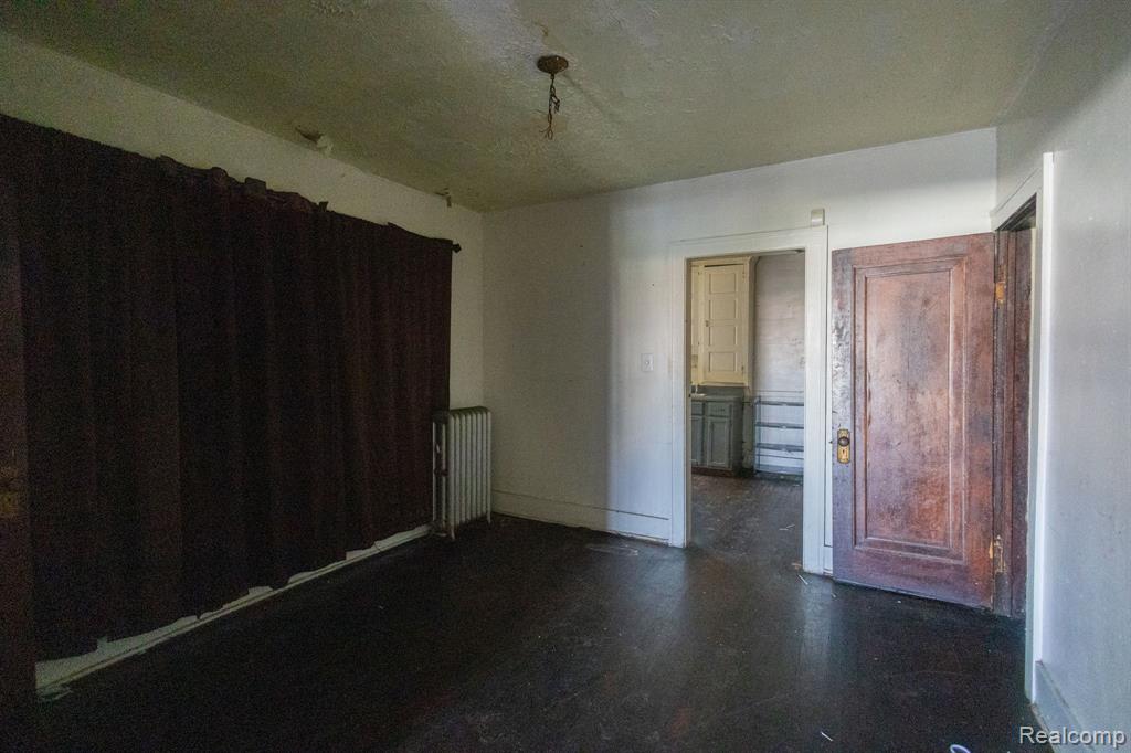 7505 Prairie Street Property Photo 5