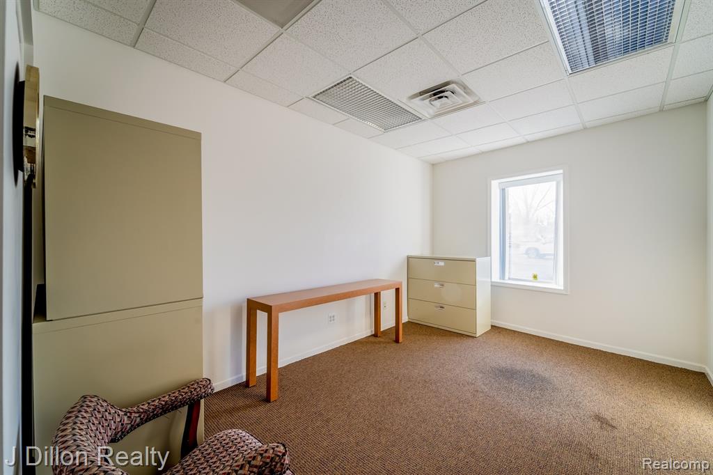 4621 & 4615 S Wayne Road Property Photo 37