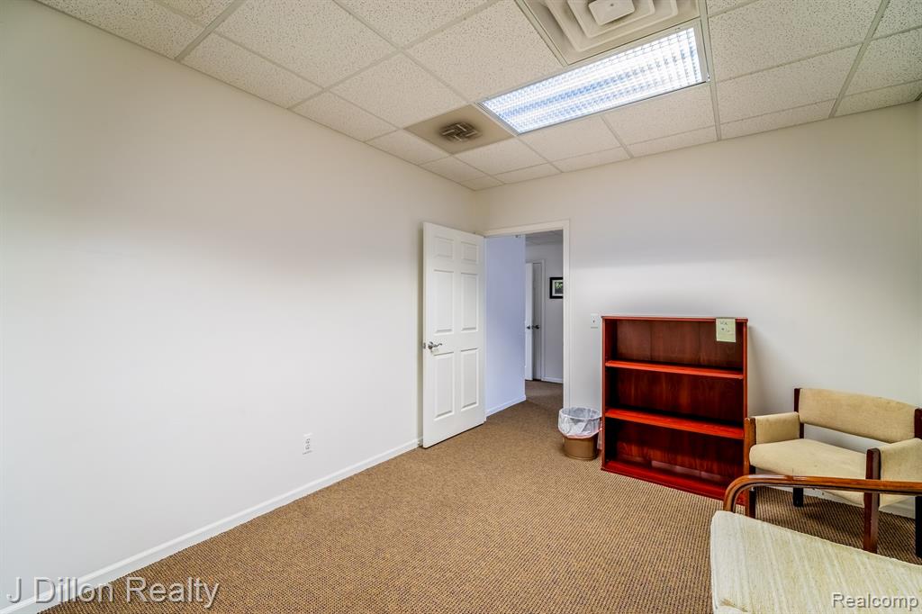 4621 & 4615 S Wayne Road Property Photo 46