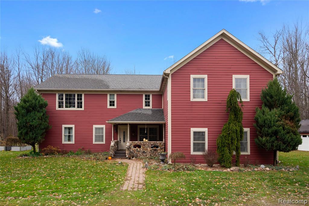 2222 Loree Road Property Photo 1