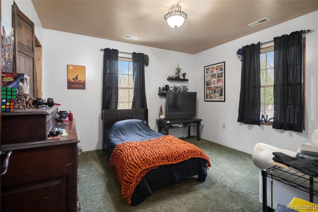 2222 Loree Road Property Photo 35