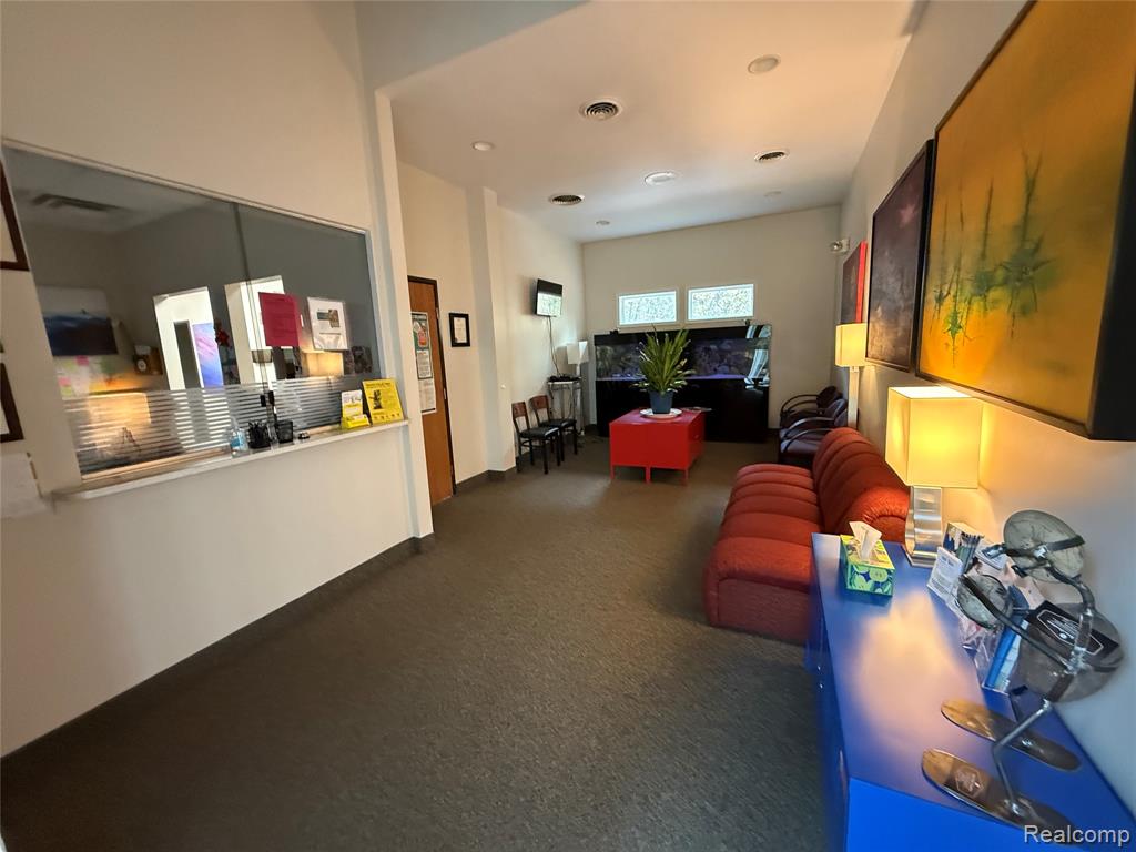 3380 Beecher Road Property Photo 7