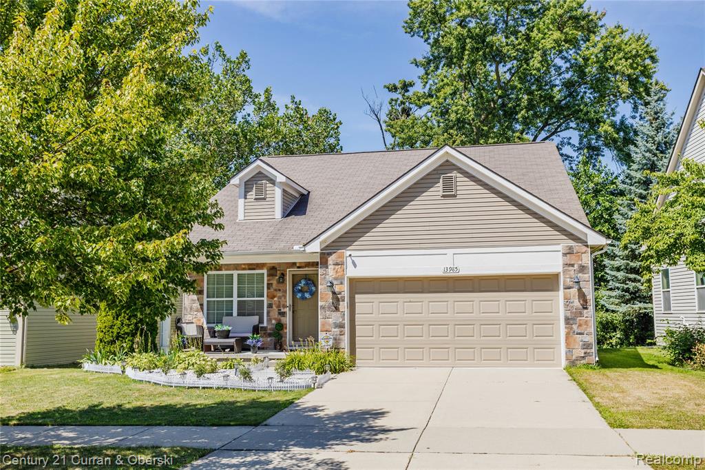 13985 Breakfast Drive Property Photo 1
