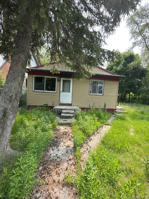 19326 Andover Street Property Photo 1