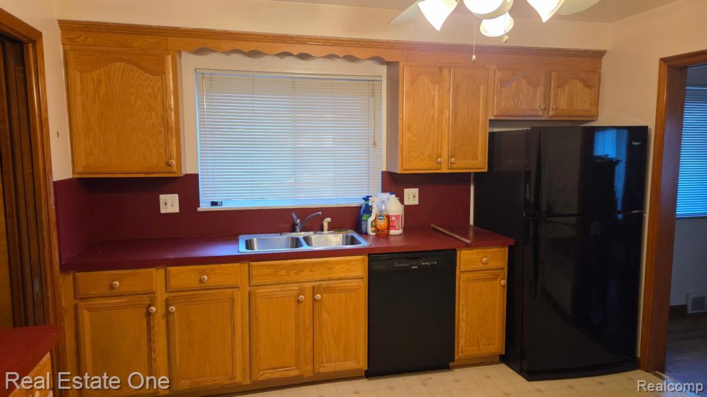 17050 Stricker Avenue Property Photo 9