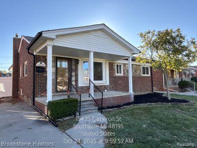 15435 Cameron Street Property Photo 1