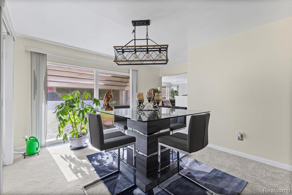 18131 Magnolia Avenue Property Photo 13