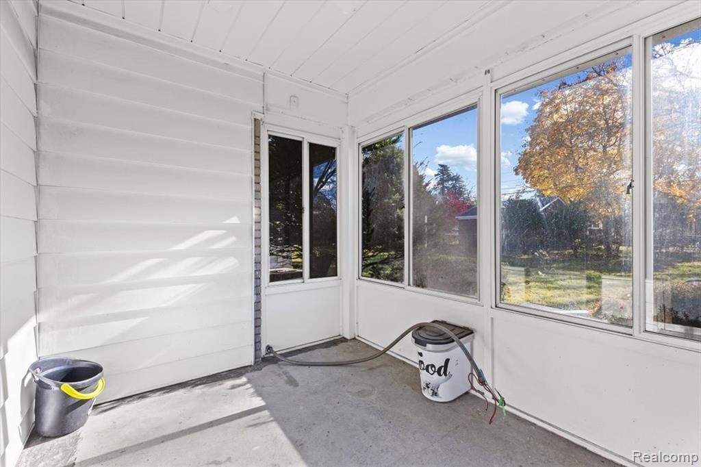 18131 Magnolia Avenue Property Photo 38