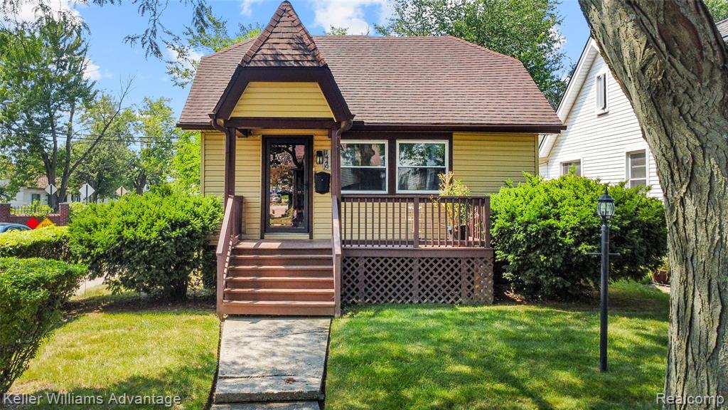 1449 Wayburn Street Property Photo 1