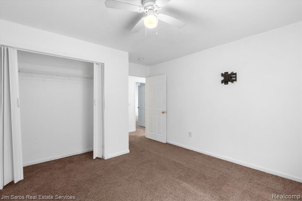 3387 Ewald Circle Property Photo 12